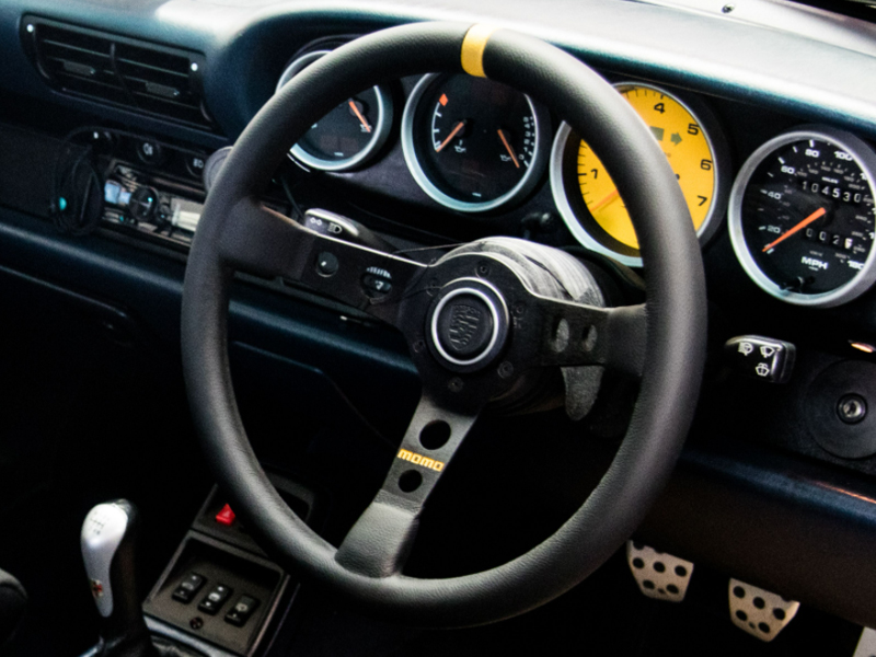 Complete steering wheels with fitting kit, airbag bridge and boss fitting kit (WITHOUT horn pad) gallery image